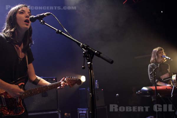 SHARON VAN ETTEN - 2012-10-01 - PARIS - Cafe de la Danse - 